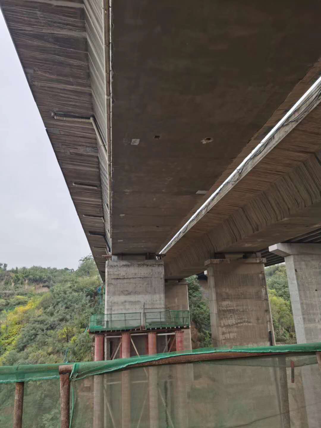 昌邑桥梁加固前制定可行设计方案图并用对施工方法